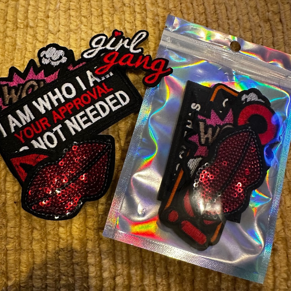 5 piece iron on patches ASSORTED